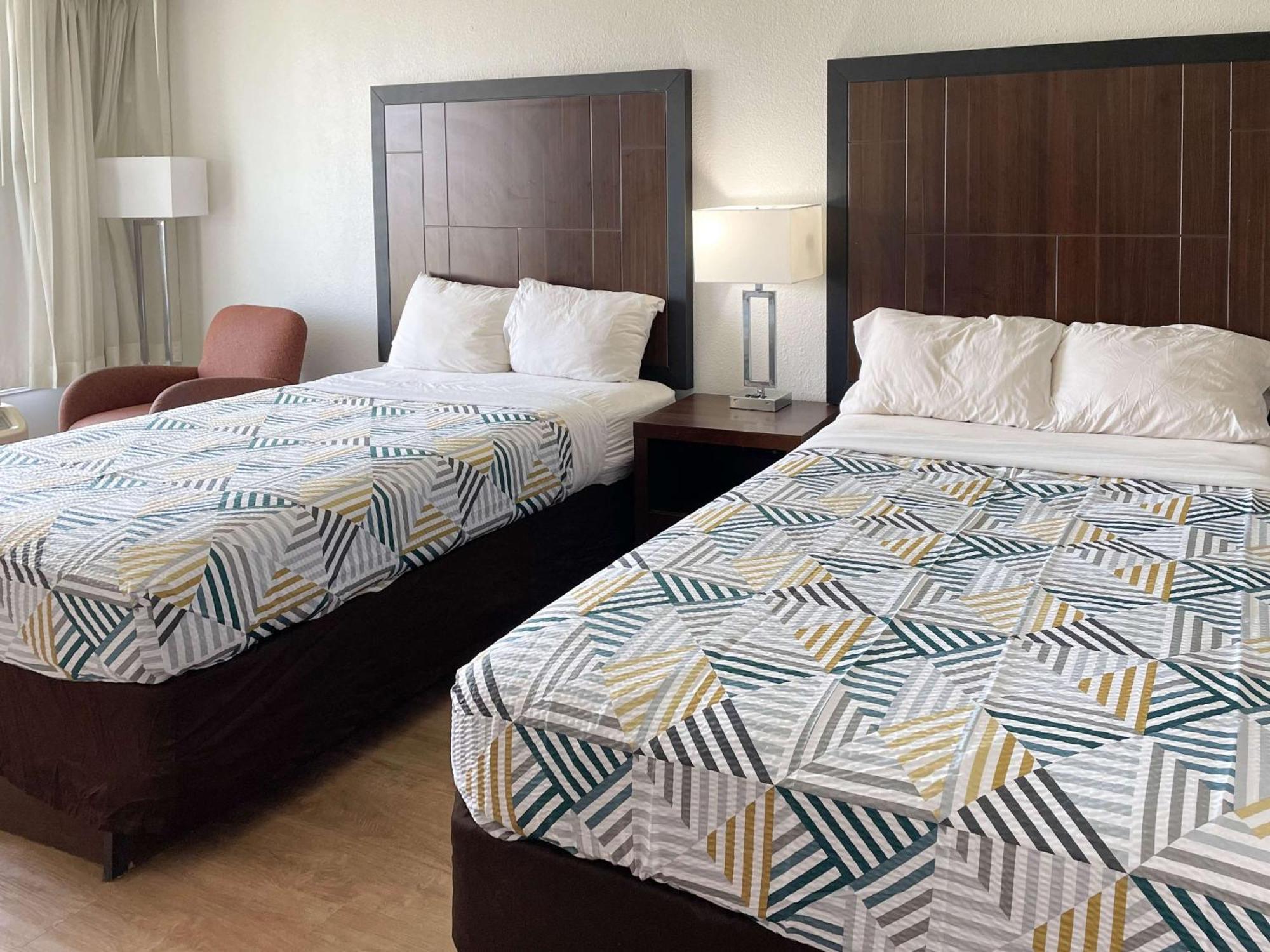 Motel 6 Opelika Al Exteriér fotografie